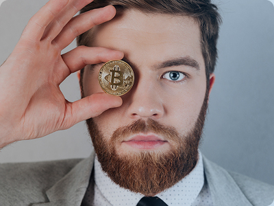 Julian Wolf – Chief Analyst bei Klarvonis